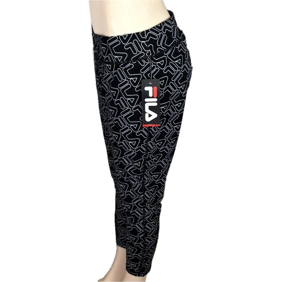 Fila XL Black Logo Name Print Flat Stretch Waist Cotton/Spandex Capri Pants - Picture 5 of 6